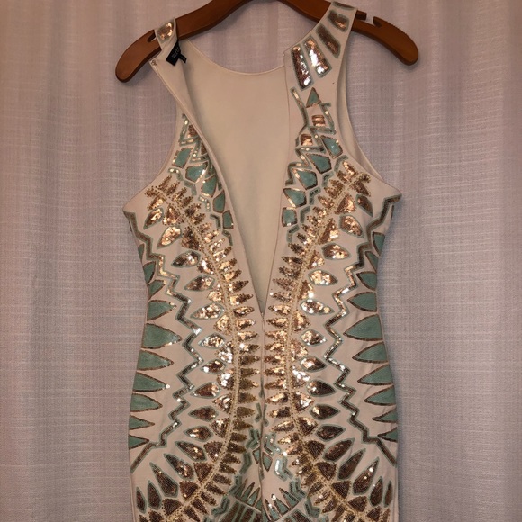 Verty Aztec Sequin Dress - Picture 8 of 8